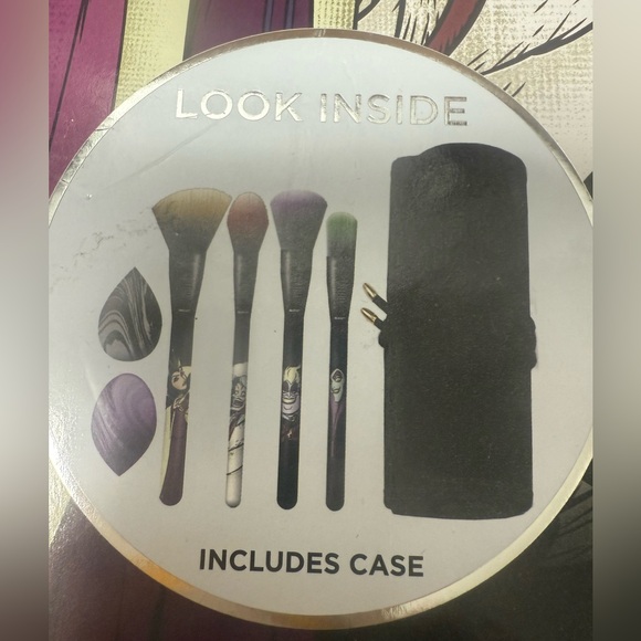 Disney Villains Blending Brush Set NIB - Picture 3 of 8